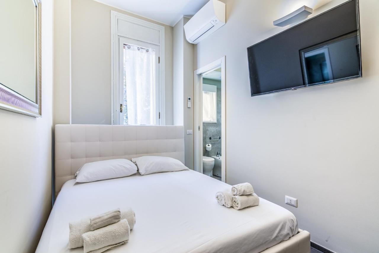 Mora Apartment Milan Bagian luar foto
