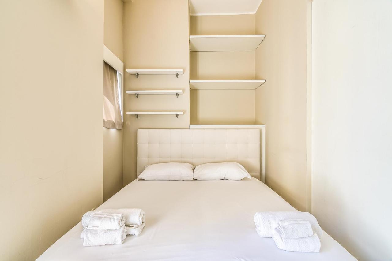 Mora Apartment Milan Bagian luar foto